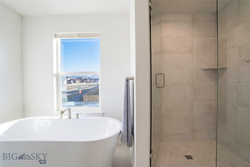 18 Arrow Peak Court, Bozeman MT 59718