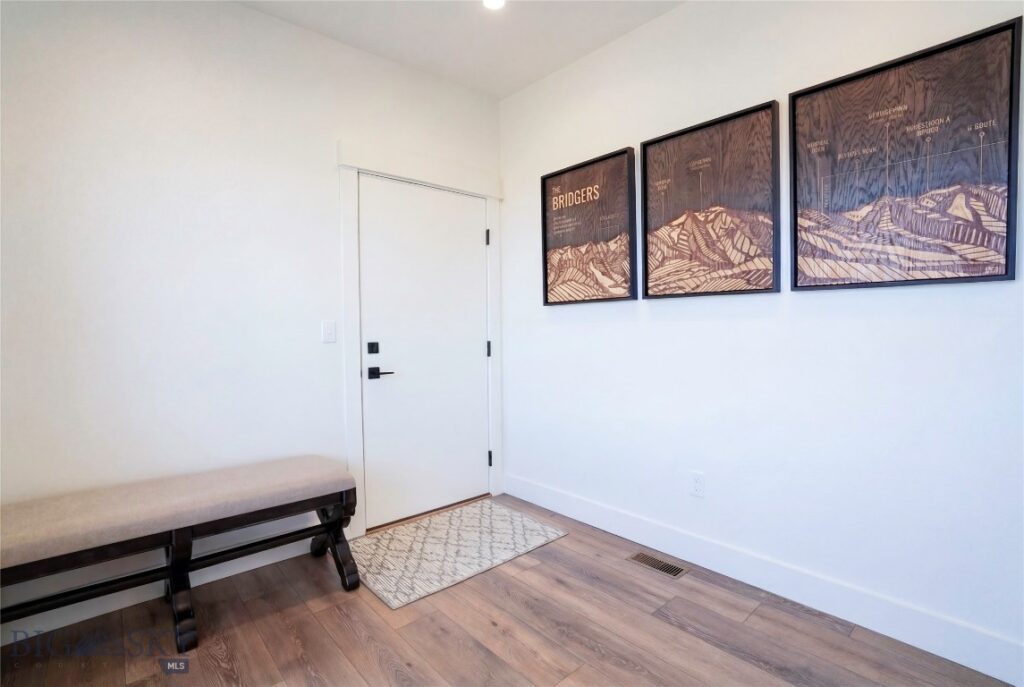 18 Arrow Peak Court, Bozeman MT 59718