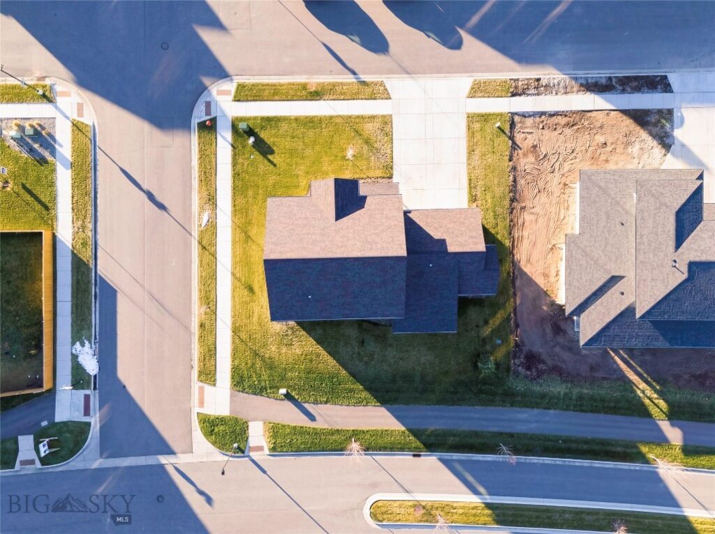 18 Arrow Peak Court, Bozeman MT 59718