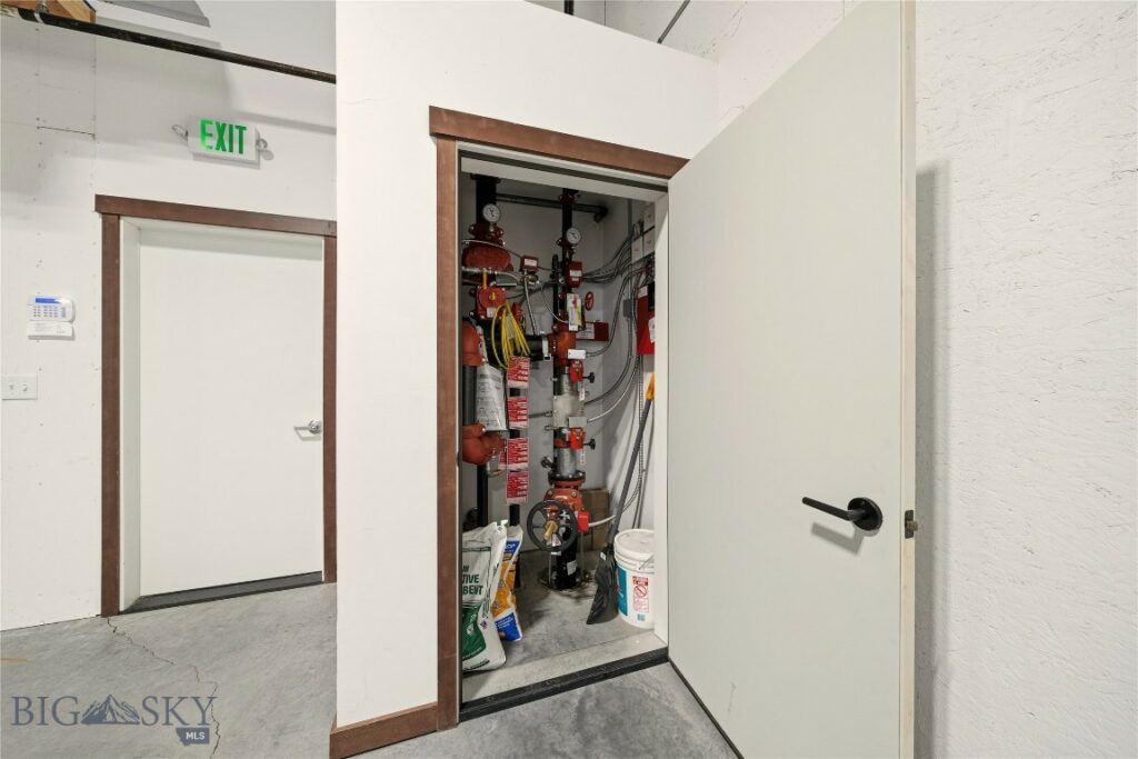 1408 N Jackrabbit Lane, Belgrade MT 59714