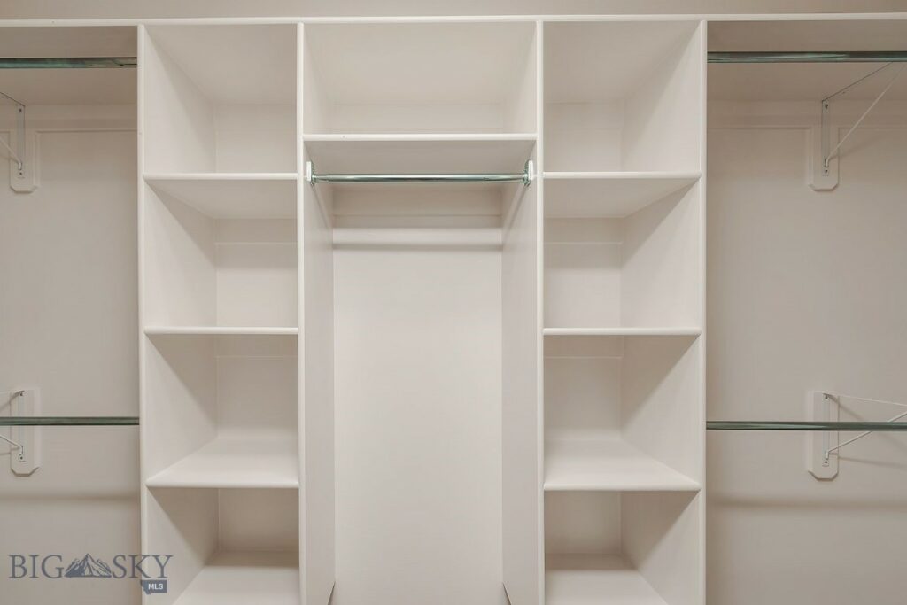 2305 Oriole Drive, Belgrade MT 59714