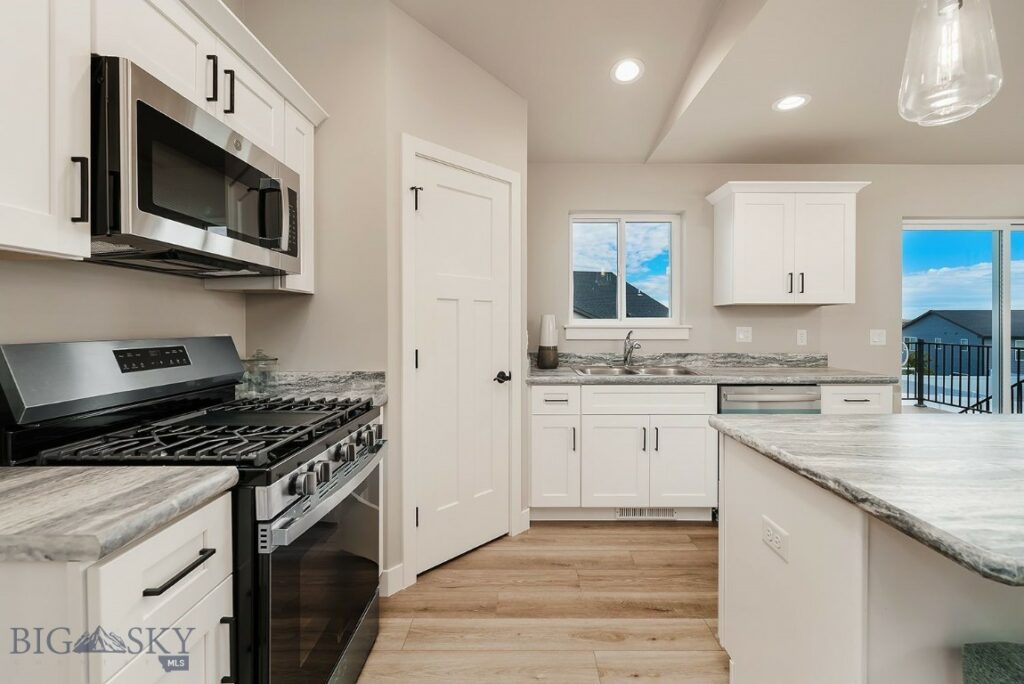 2305 Oriole Drive, Belgrade MT 59714