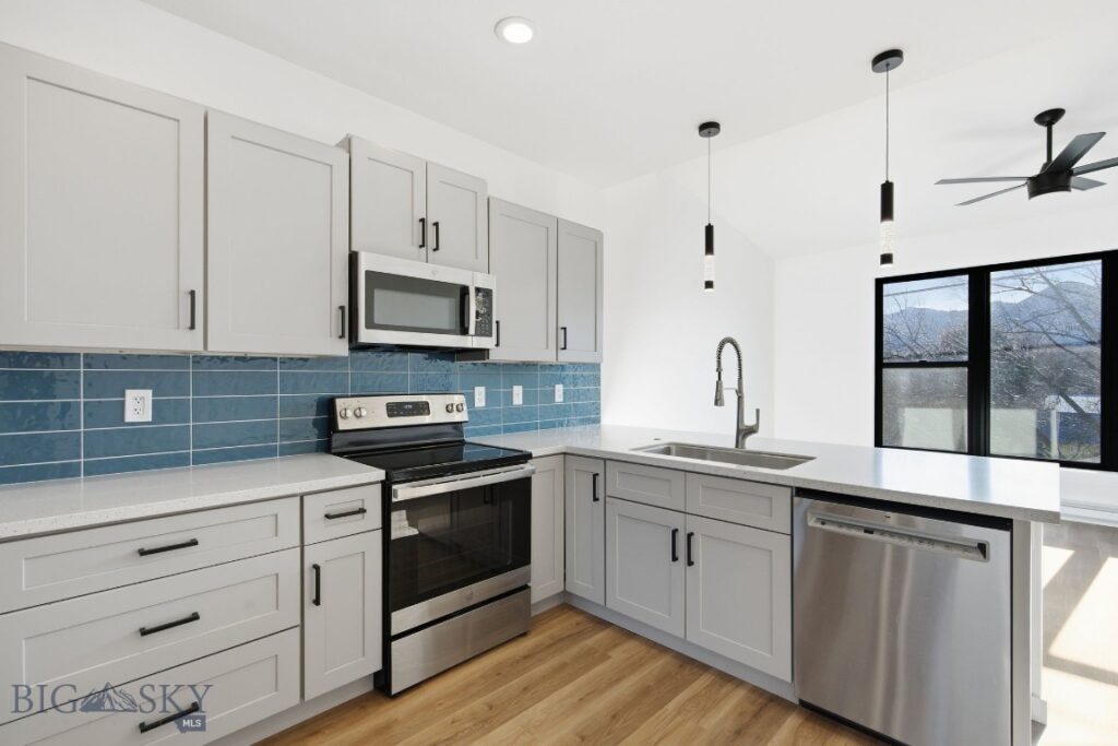 103 N M Street, Livingston MT 59047