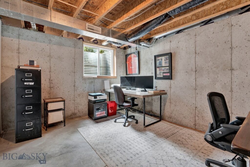 353 Little Wolf Road, Bozeman MT 59715