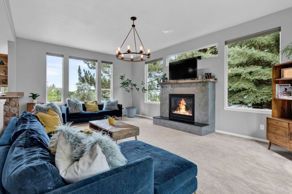 353 Little Wolf Road, Bozeman MT 59715