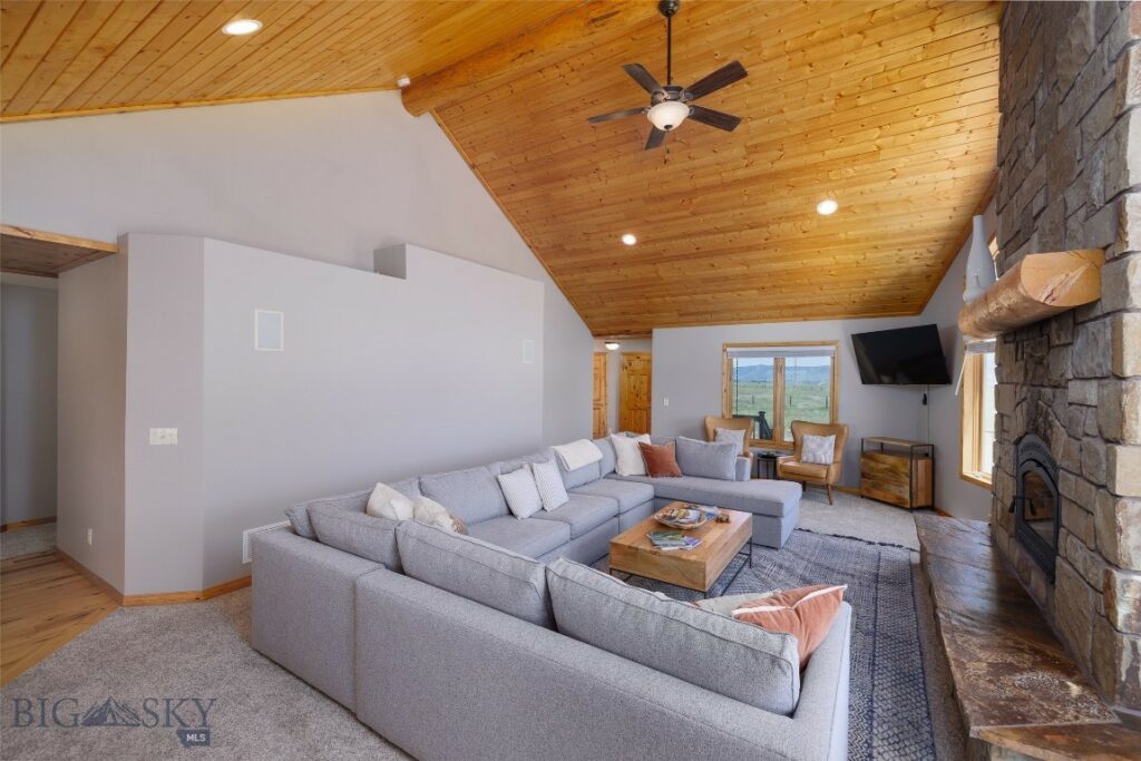 138 Inverness, Livingston MT 59047