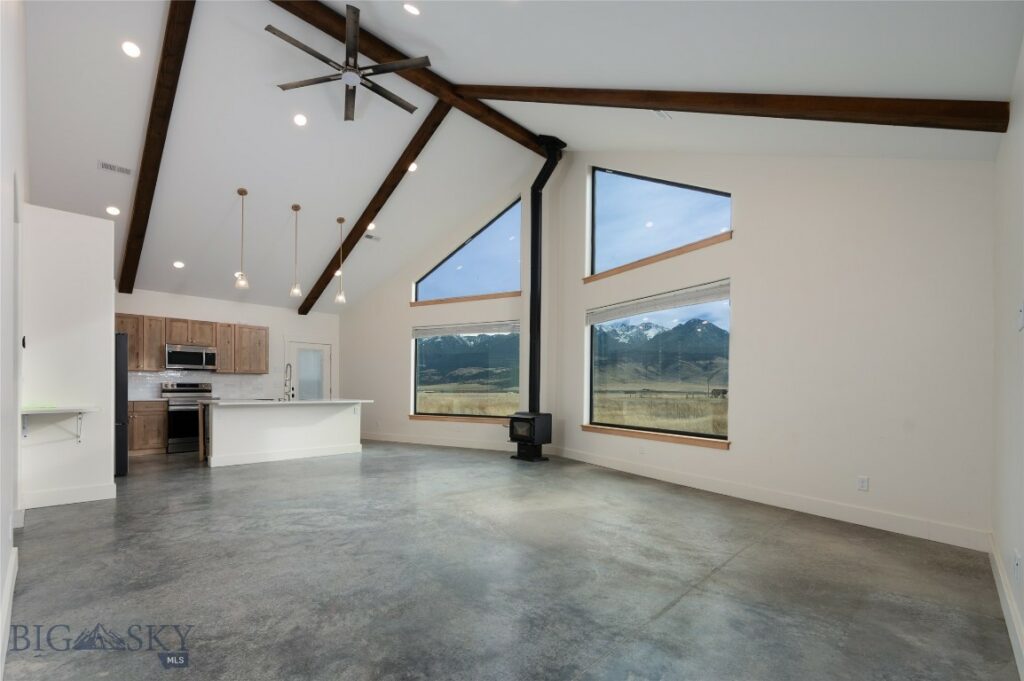 138 Inverness, Livingston MT 59047