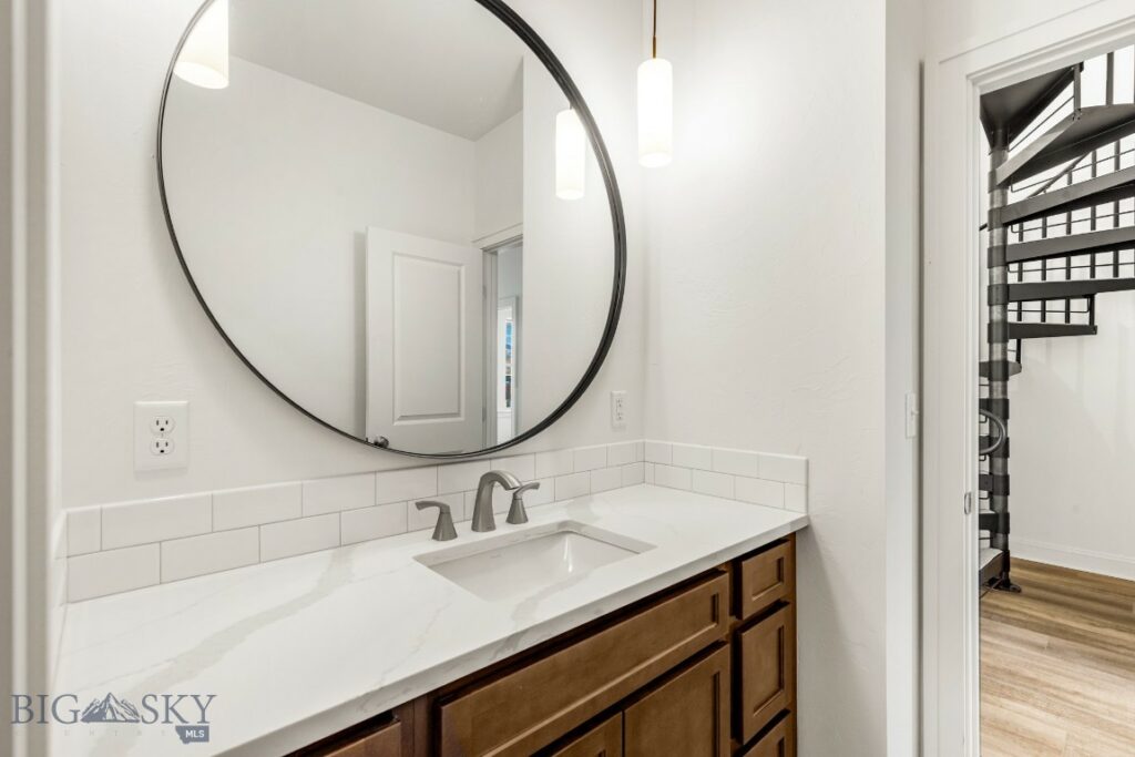 5442 Annie St, Bozeman MT 59718