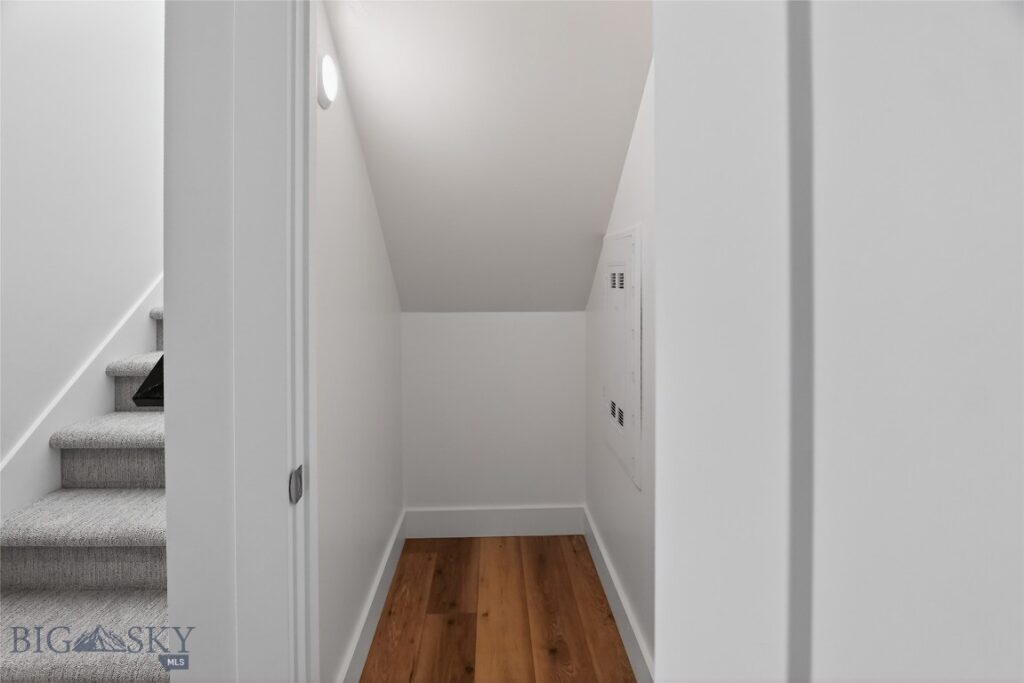 382 Herstal Way, Bozeman MT 59718-5829