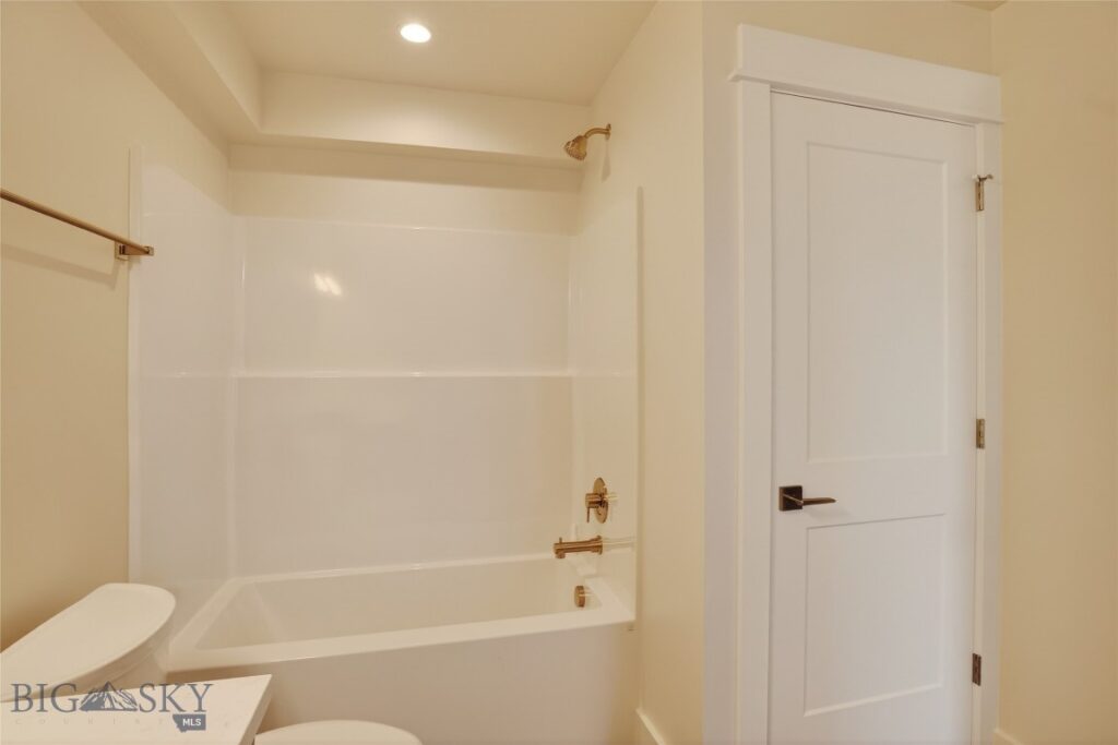 382 Herstal Way, Bozeman MT 59718-5829