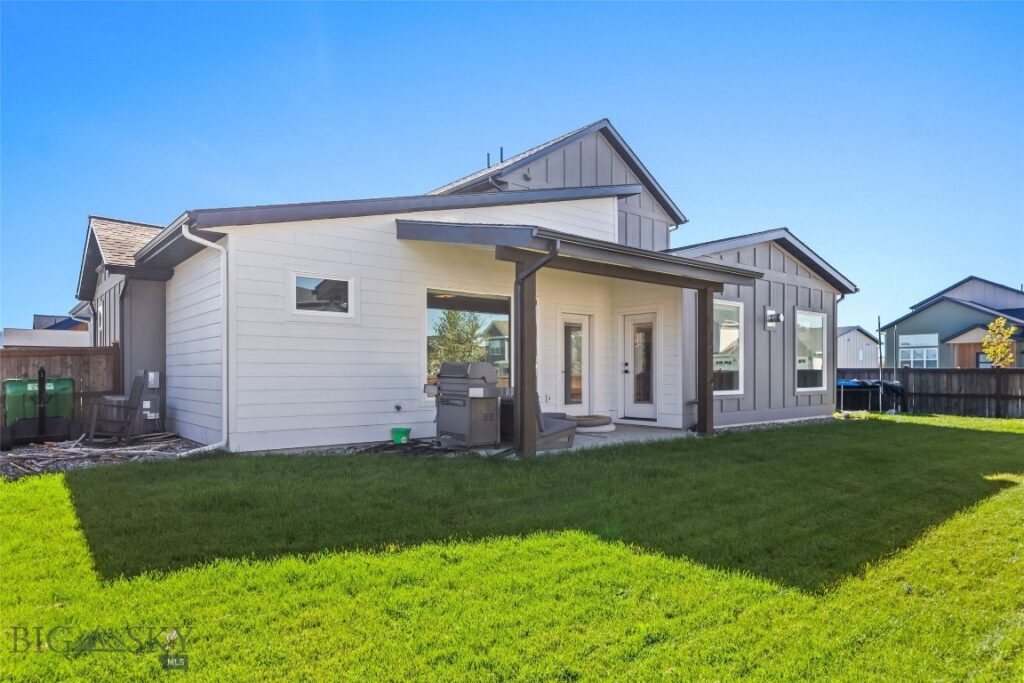 196 Arrow Peak Court, Bozeman MT 59718