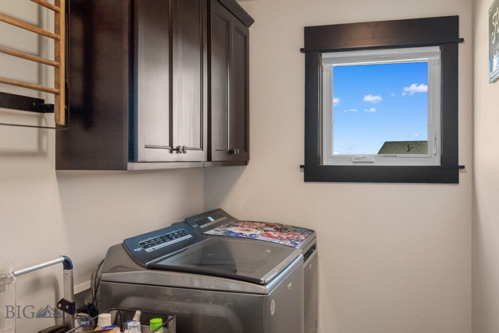 856 White Horse Loop, Bozeman MT 59718