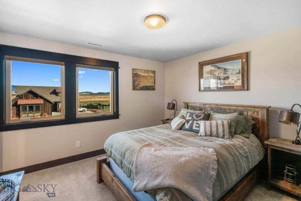 856 White Horse Loop, Bozeman MT 59718