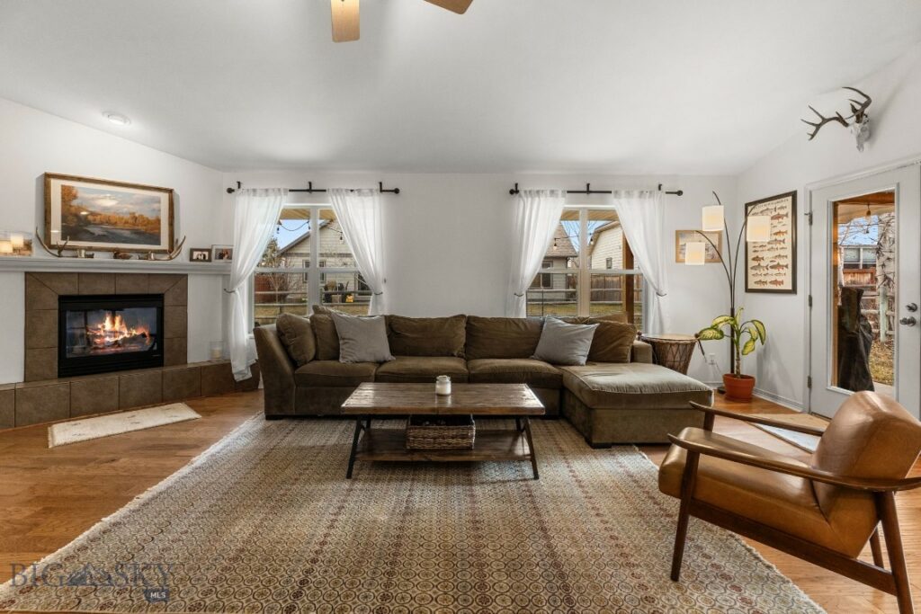 1142 New Holland, Bozeman MT 59718