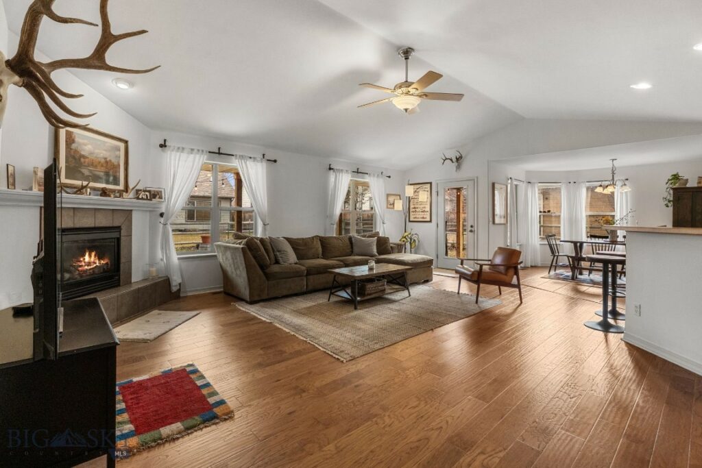 1142 New Holland, Bozeman MT 59718