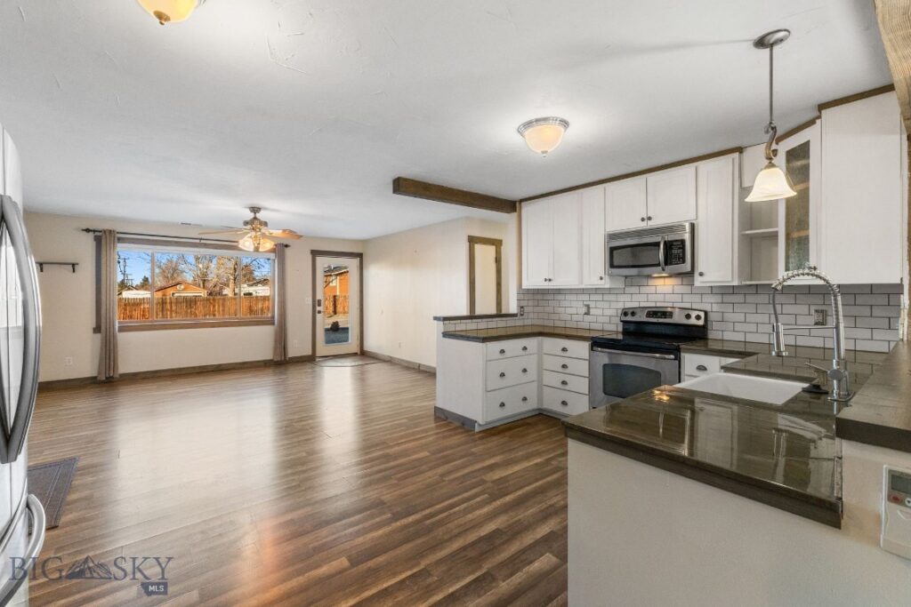 92 E Rosebud Avenue, Belgrade MT 59714