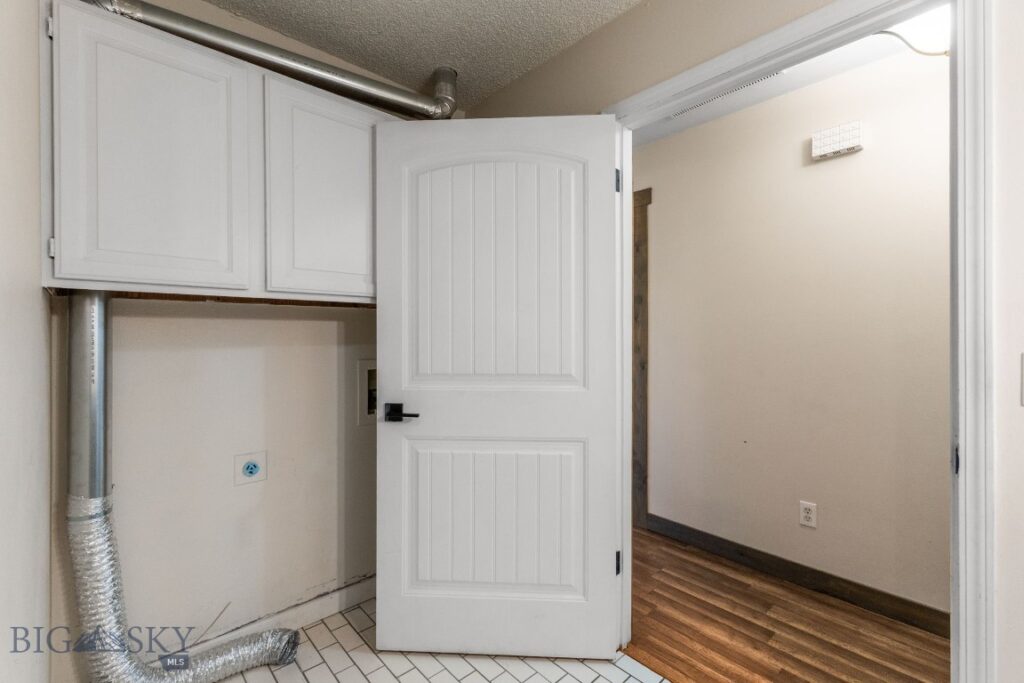 92 E Rosebud Avenue, Belgrade MT 59714