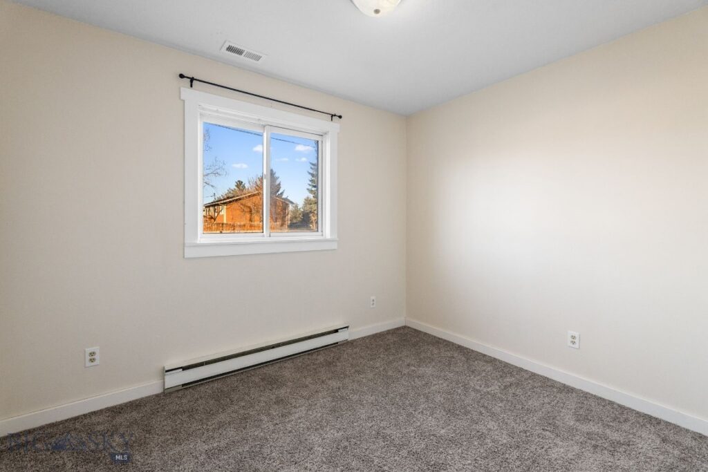 92 E Rosebud Avenue, Belgrade MT 59714