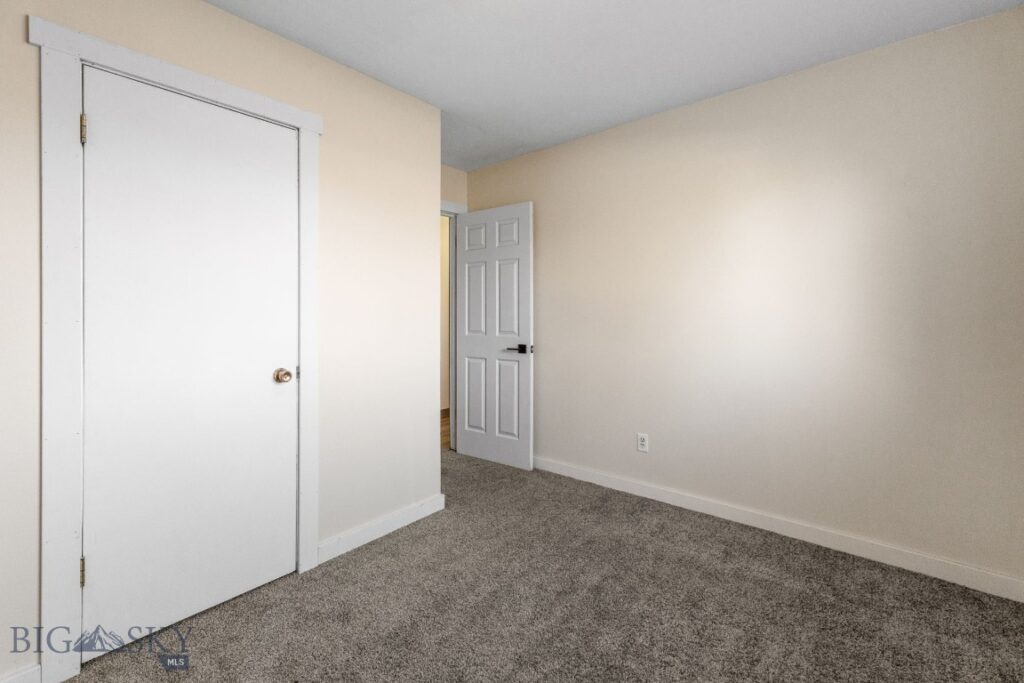 92 E Rosebud Avenue, Belgrade MT 59714