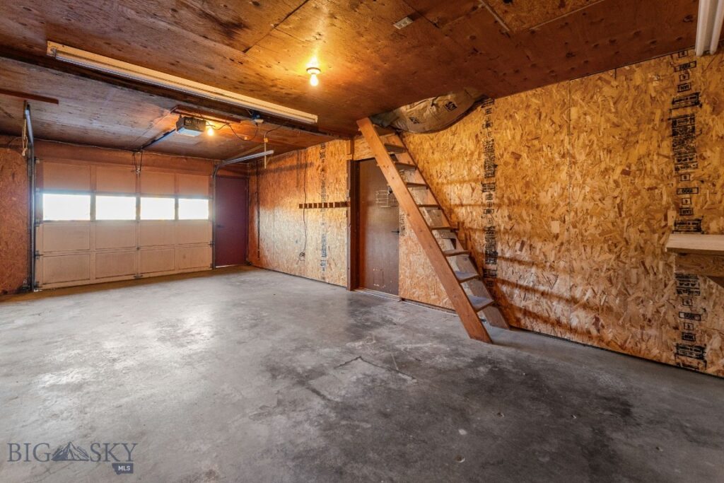 92 E Rosebud Avenue, Belgrade MT 59714