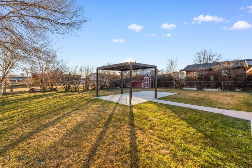 92 E Rosebud Avenue, Belgrade MT 59714