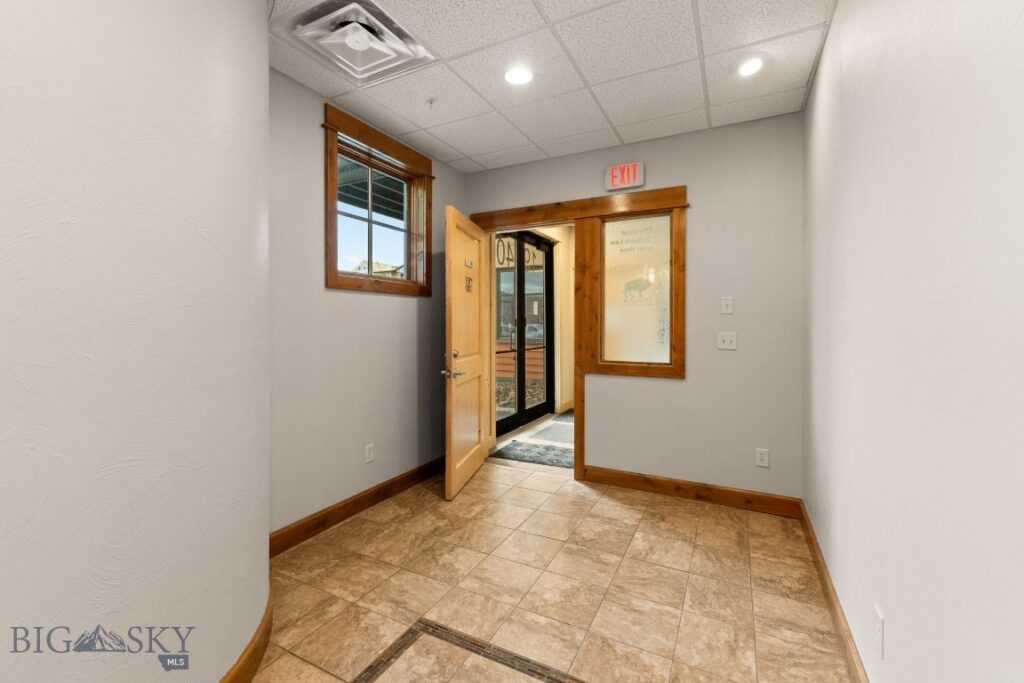 1940 W Dickerson, Bozeman MT 59718