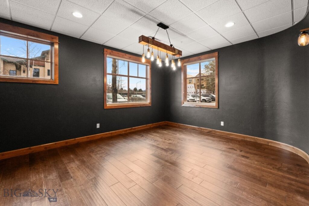 1940 W Dickerson, Bozeman MT 59718