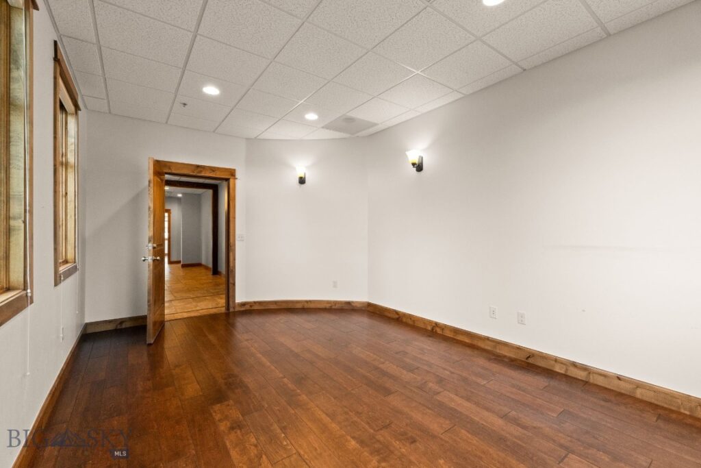 1940 W Dickerson, Bozeman MT 59718