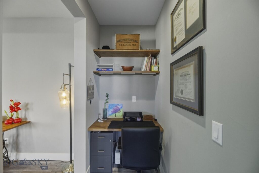 1501 Wyatt Earp Court, Belgrade MT 59714