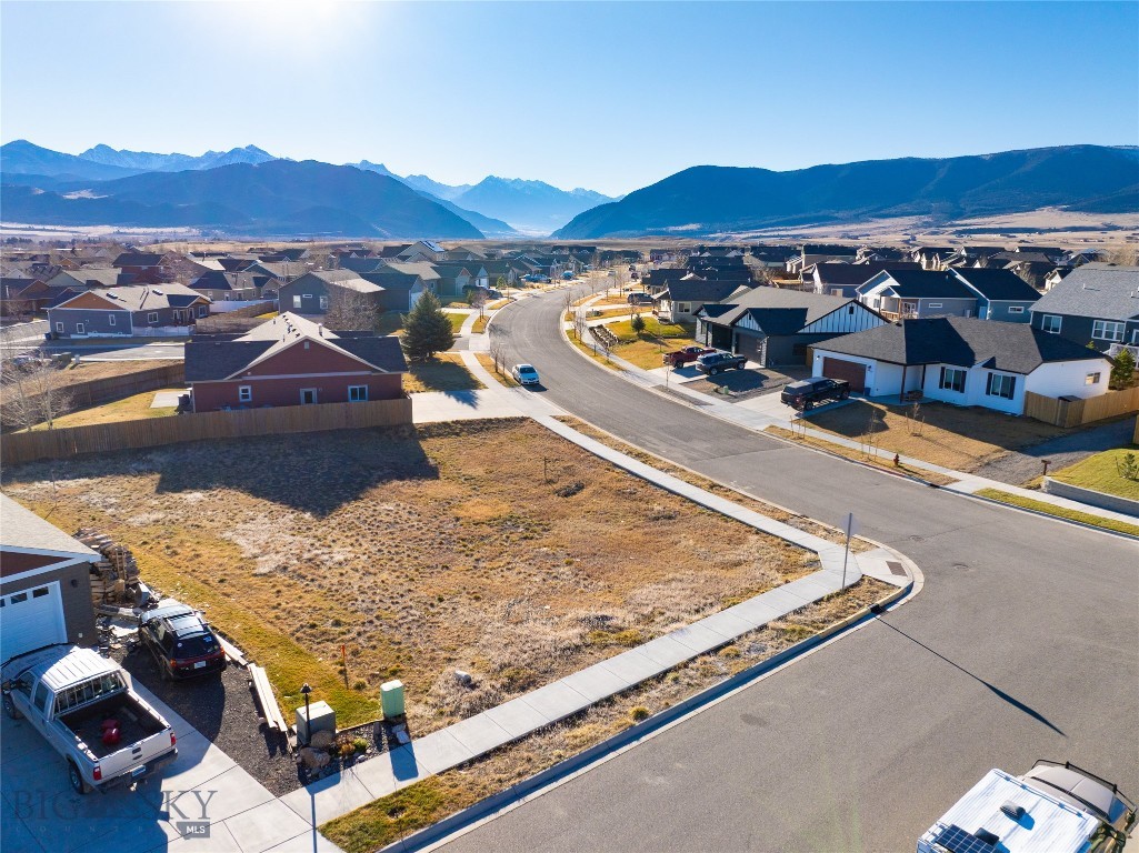 1102 Fort Mandan Drive, Livingston MT 59047