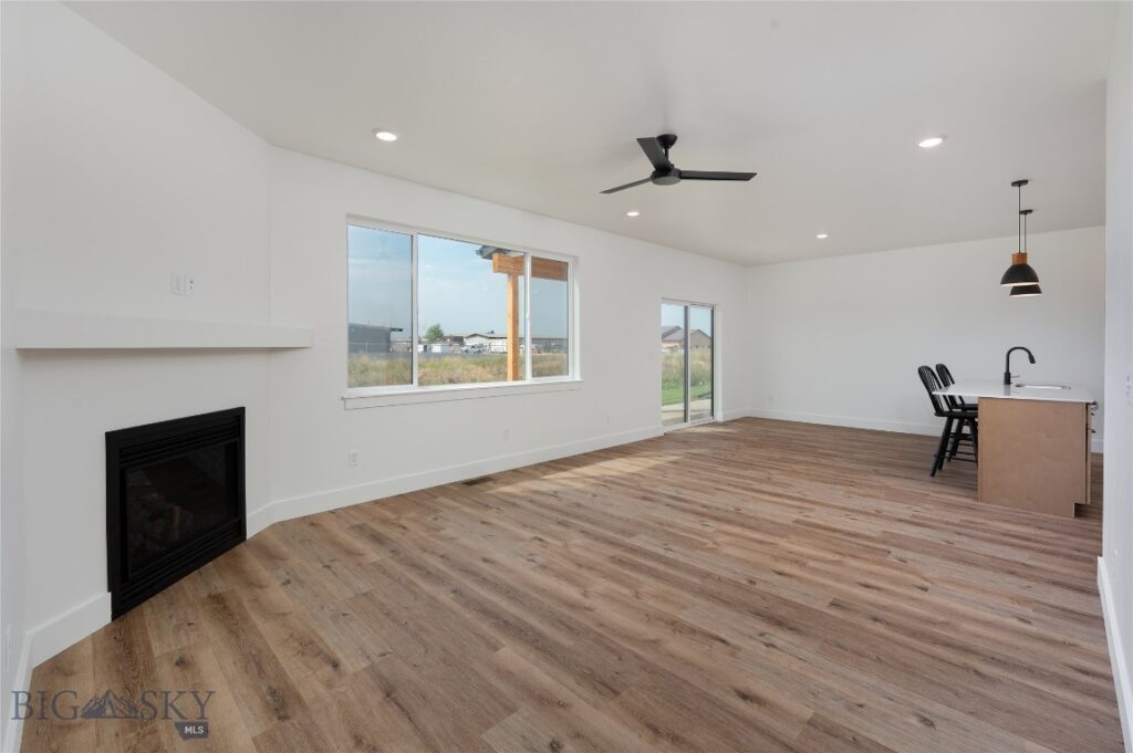 500 Lacey Lane, Belgrade MT 59714