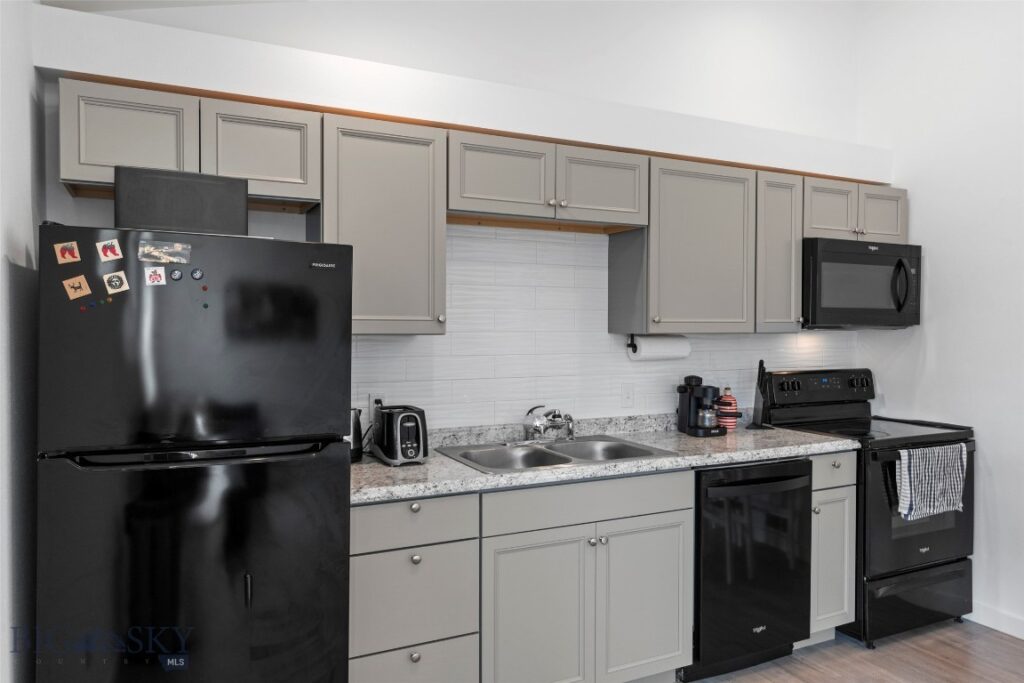 402 Brookline Street, Livingston MT 59047