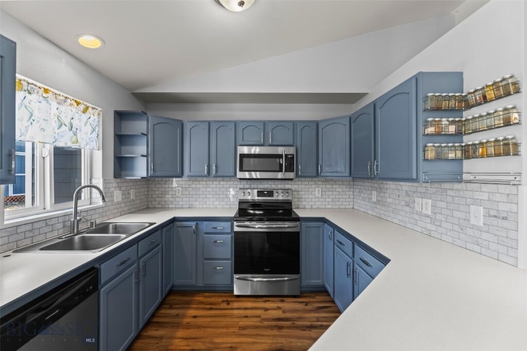 60 Jackson Lane, Belgrade MT 59714