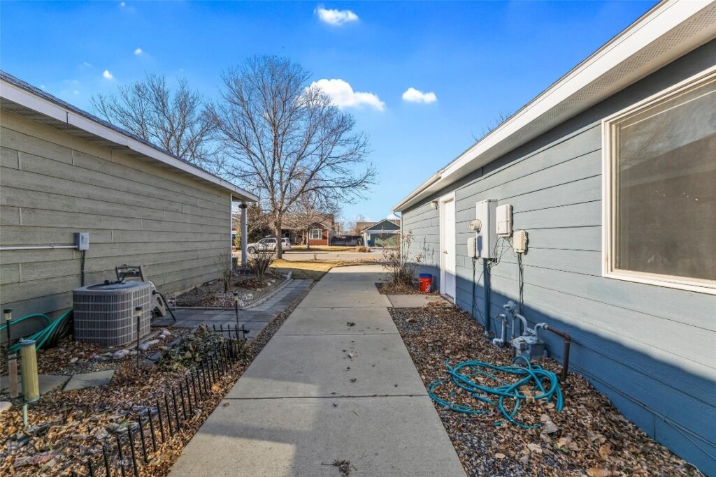 60 Jackson Lane, Belgrade MT 59714