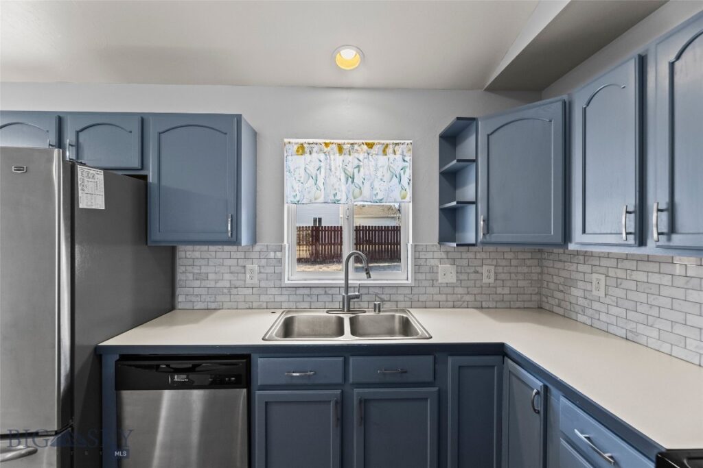 60 Jackson Lane, Belgrade MT 59714