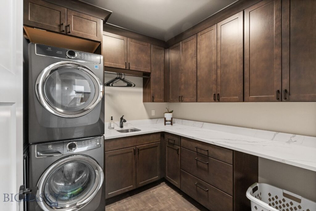 2019 E Silver Circle, Belgrade MT 59714