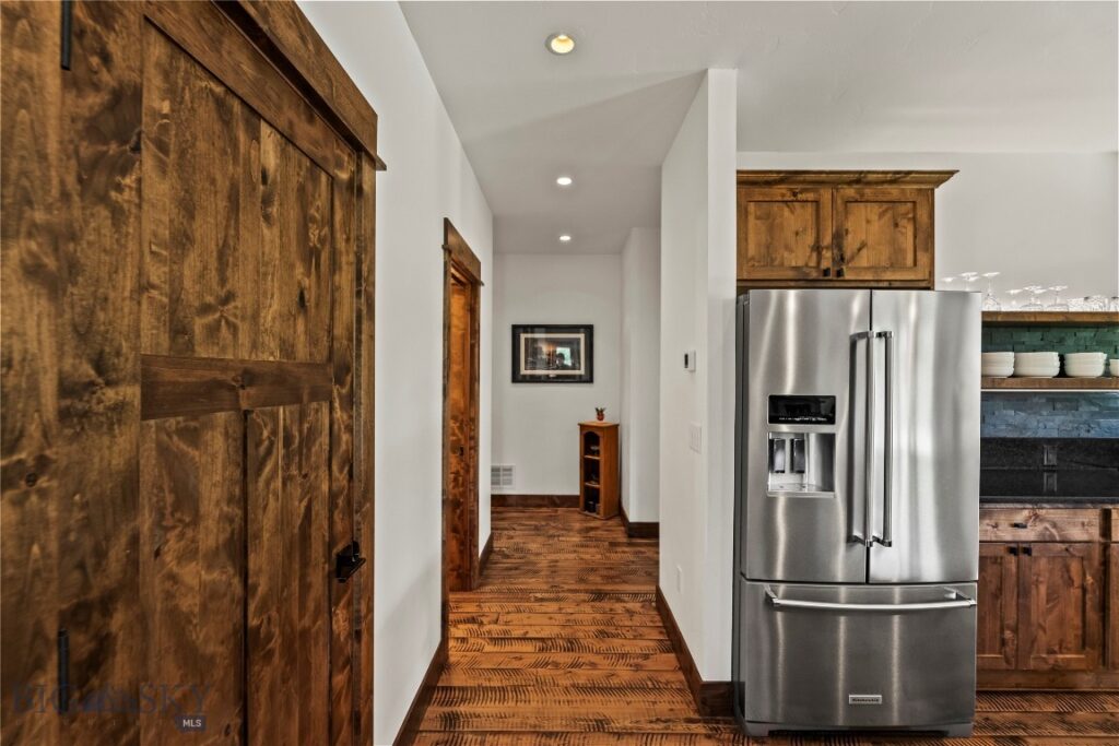 65 Rocky Creek Lane, Livingston MT 59047