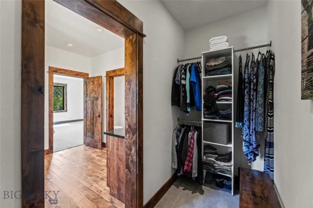 65 Rocky Creek Lane, Livingston MT 59047