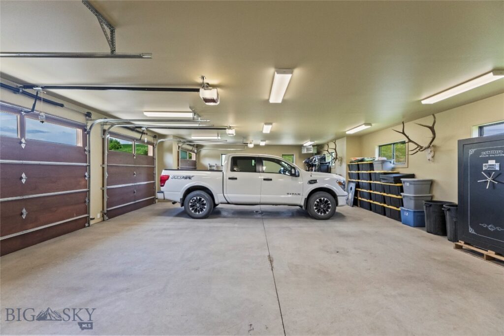 65 Rocky Creek Lane, Livingston MT 59047