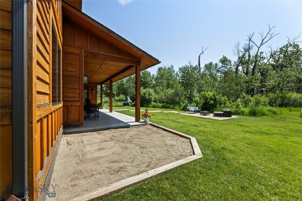 65 Rocky Creek Lane, Livingston MT 59047