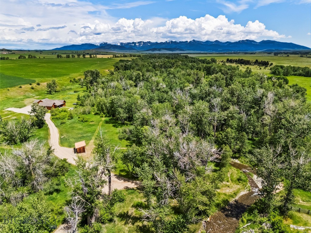 65 Rocky Creek Lane, Livingston MT 59047
