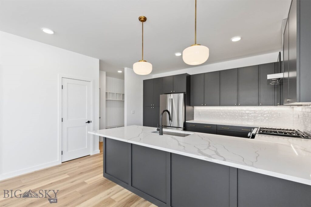 2893 S 27th Ave, Bozeman MT 59718