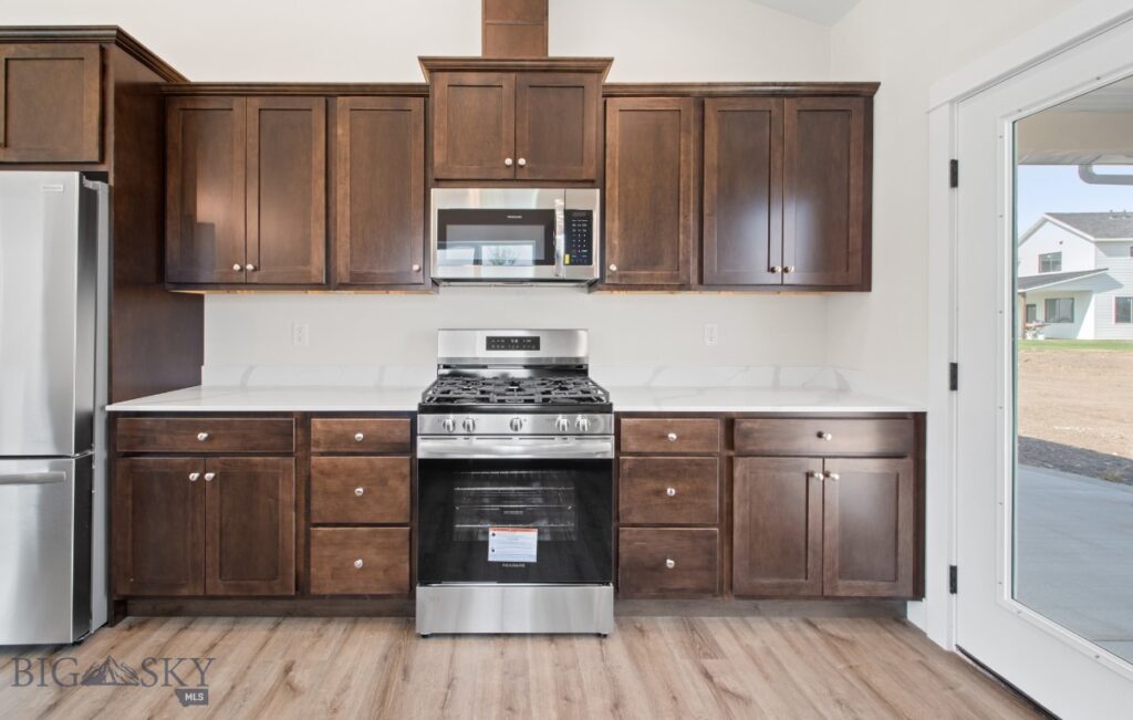 2206 Oriole Drive, Belgrade MT 59714