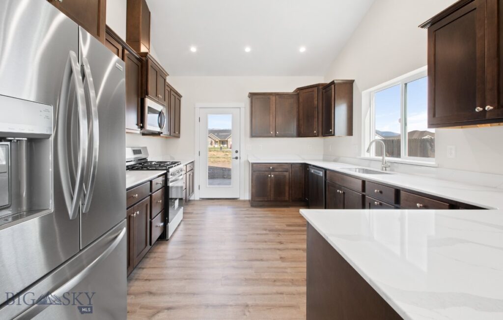 2206 Oriole Drive, Belgrade MT 59714