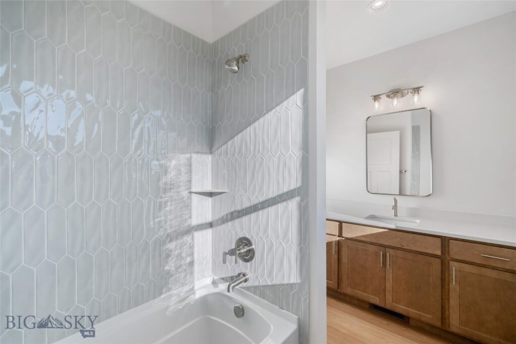 1200 Butler Creek Avenue, Belgrade MT 59714