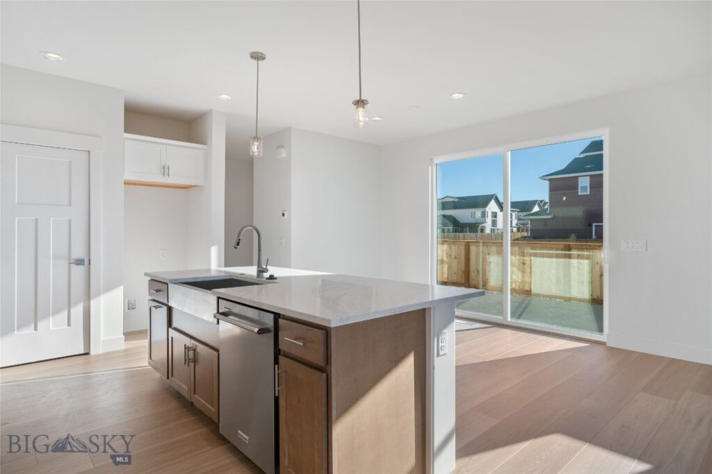 1200 Butler Creek Avenue, Belgrade MT 59714