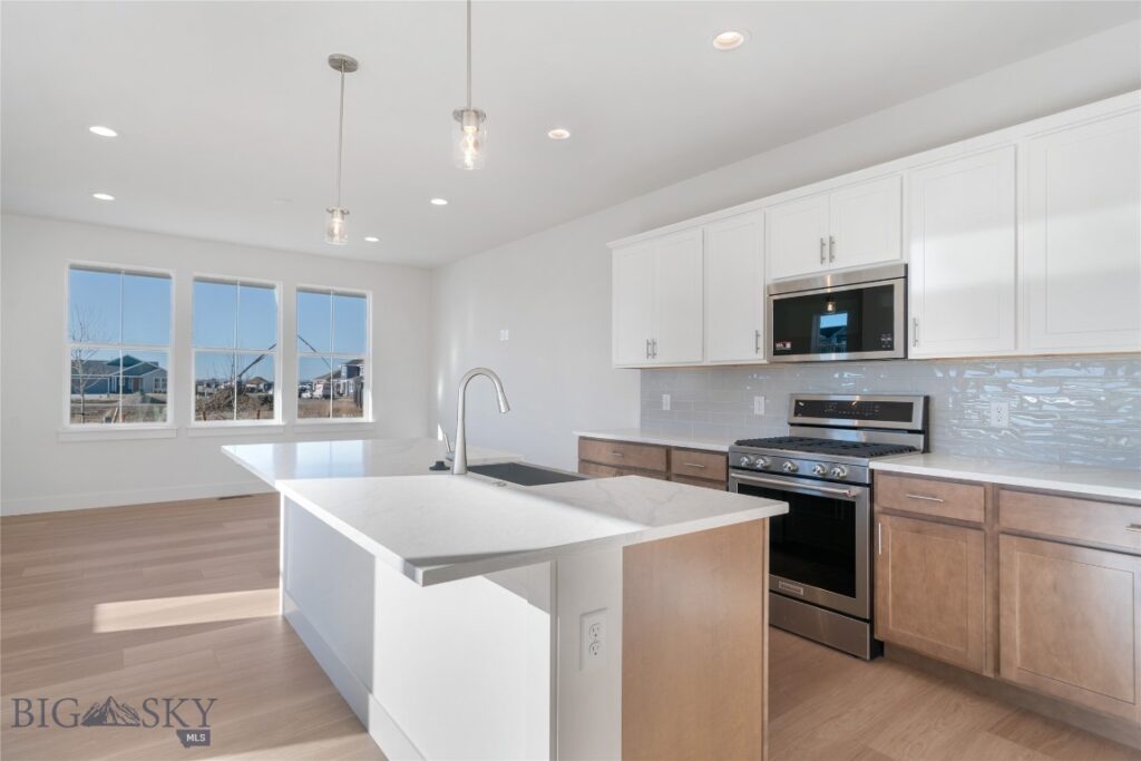 1200 Butler Creek Avenue, Belgrade MT 59714