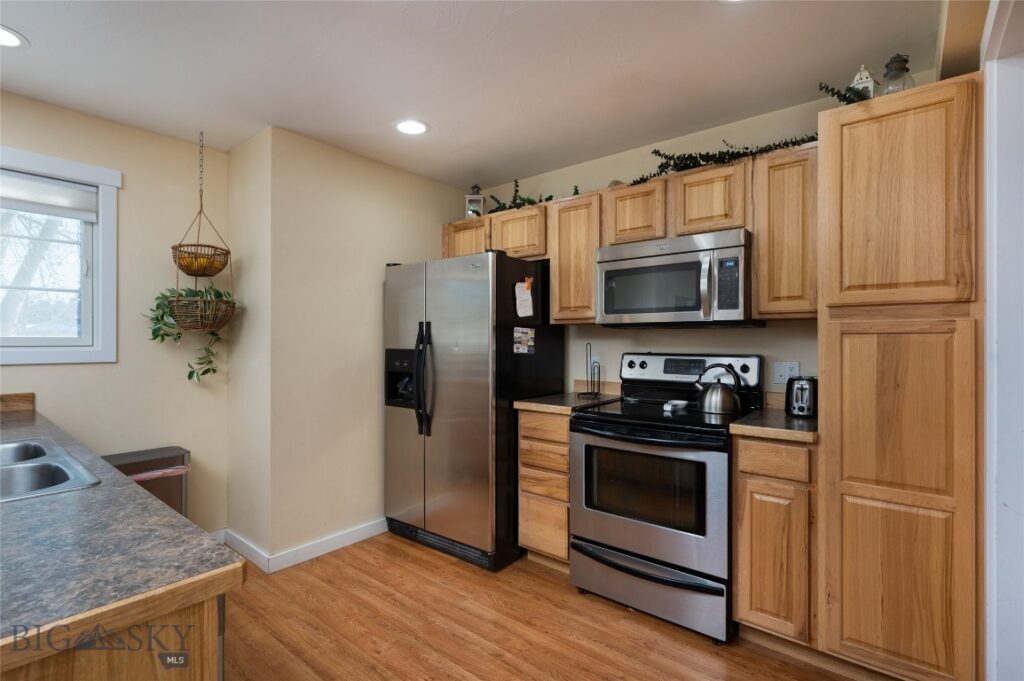 20 Talon Way, Bozeman MT 59718