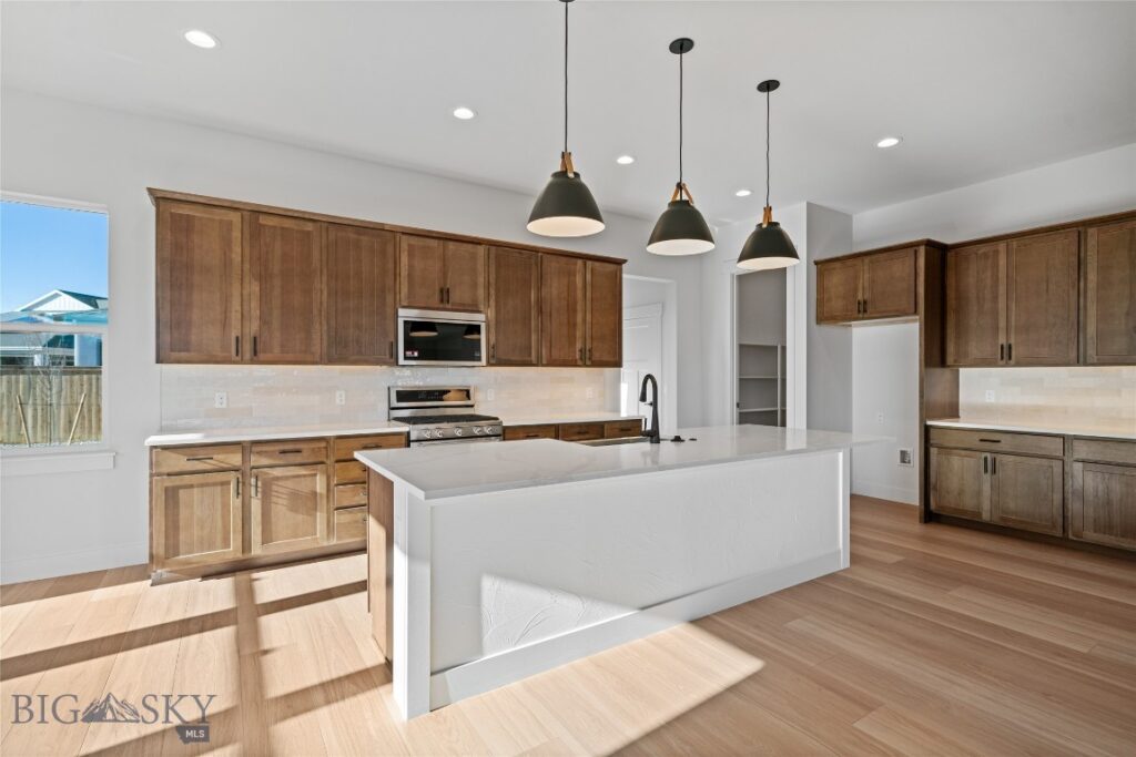 1600 Beeker Lane, Belgrade MT 59714