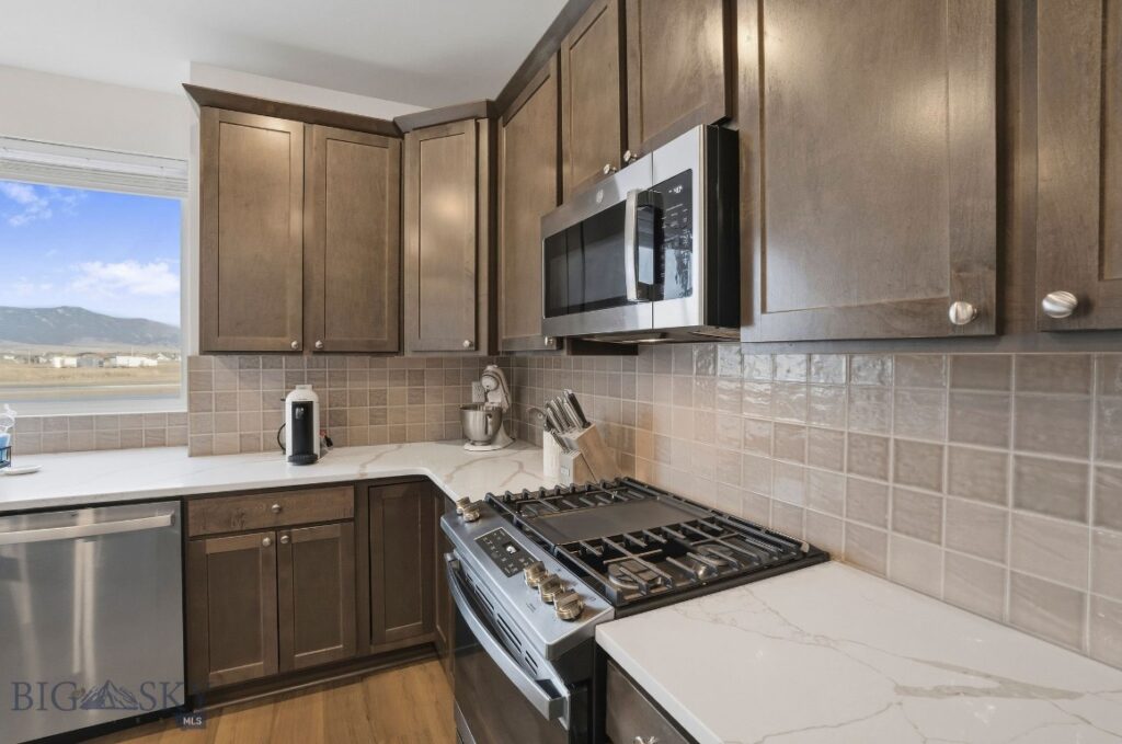 1811 N Cottonwood Road, Bozeman MT 59718